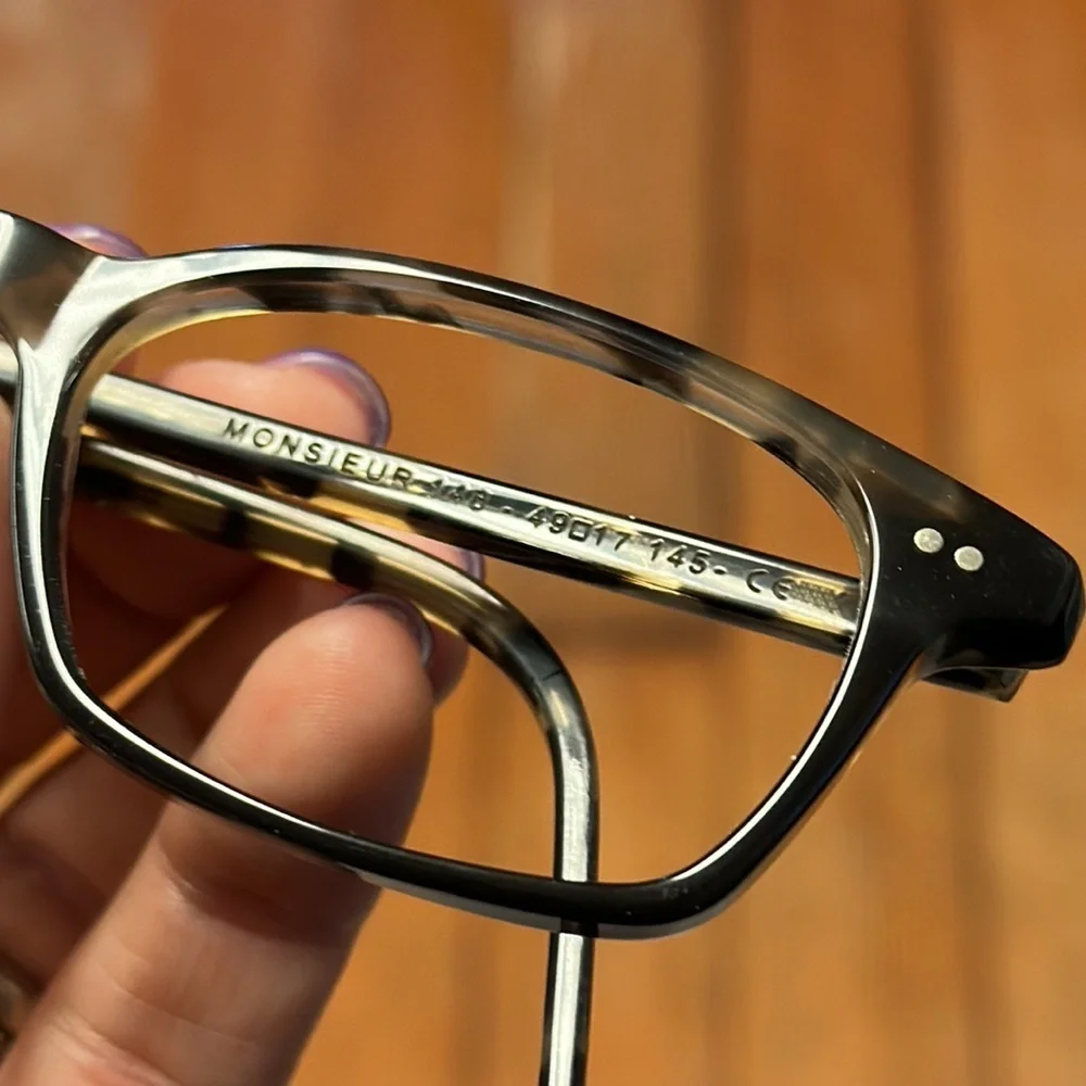 Stylish Black and Gray Glasses with Clip-On Lenses - Picture 6 of 7